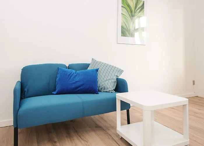 Charming Retreat In - By Traum Holiday home *